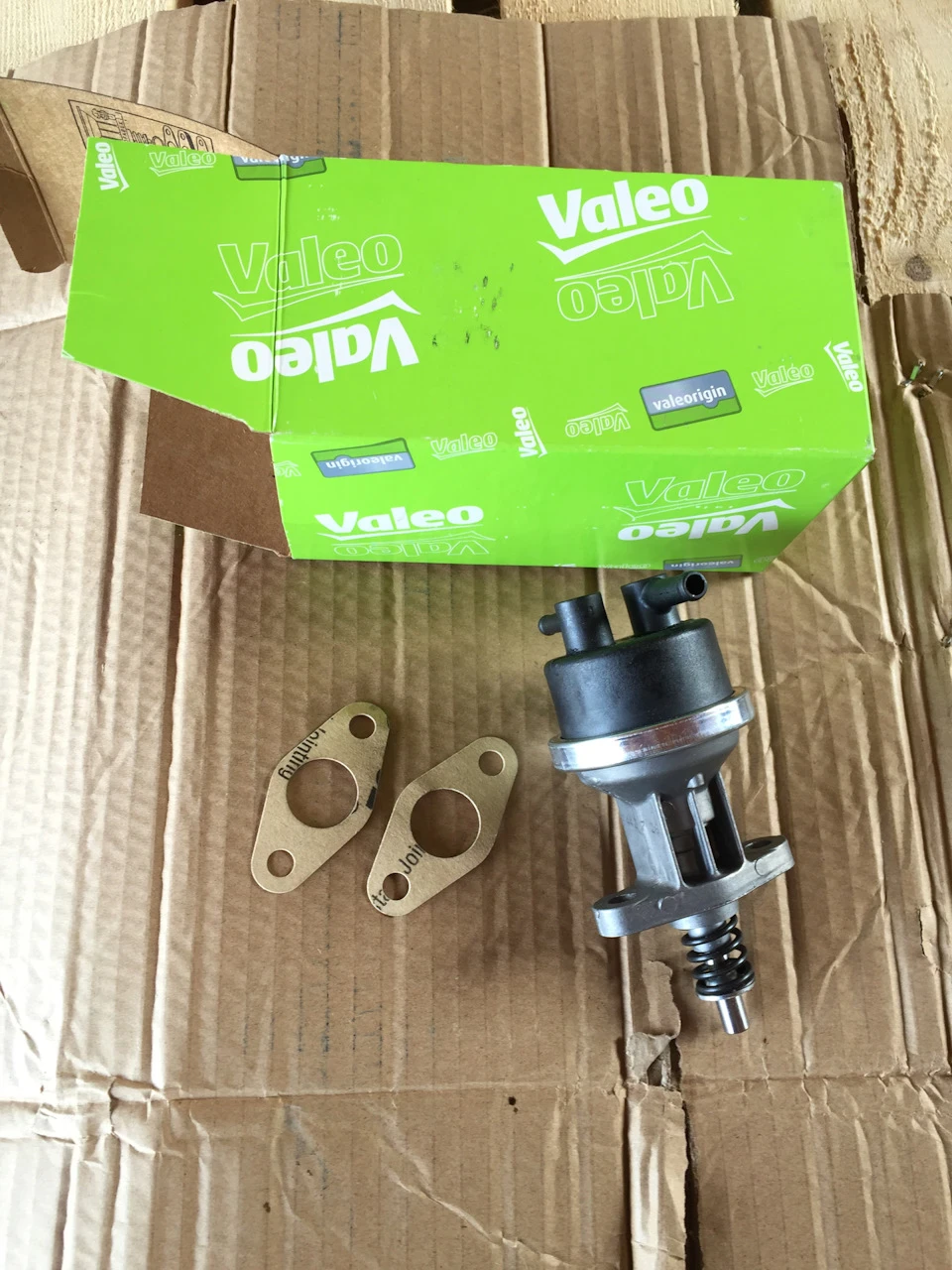 Новий бензонасос VALEO!