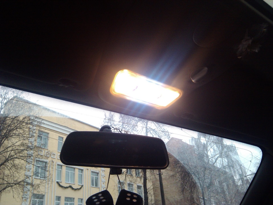 Ну. це, нібито остаточні фотографії світла в салоні) 3