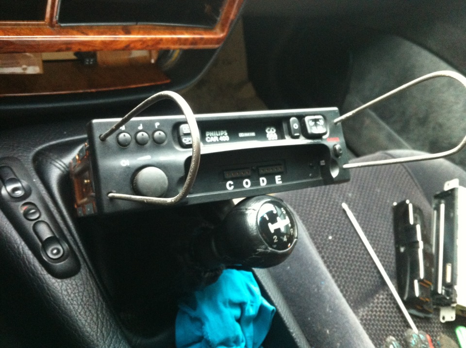 ЯК ПІДКЛЮЧИТИ USB вхід ДО ШТАТНОЇ МАГНІЛІ CAR 400? 2