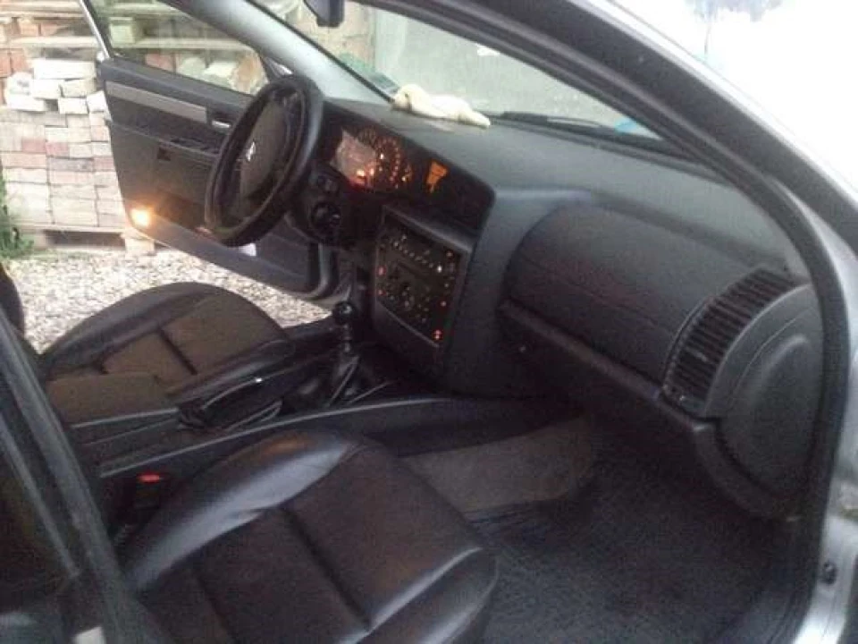 Куплю шкіряні сидіння Opel Omega c