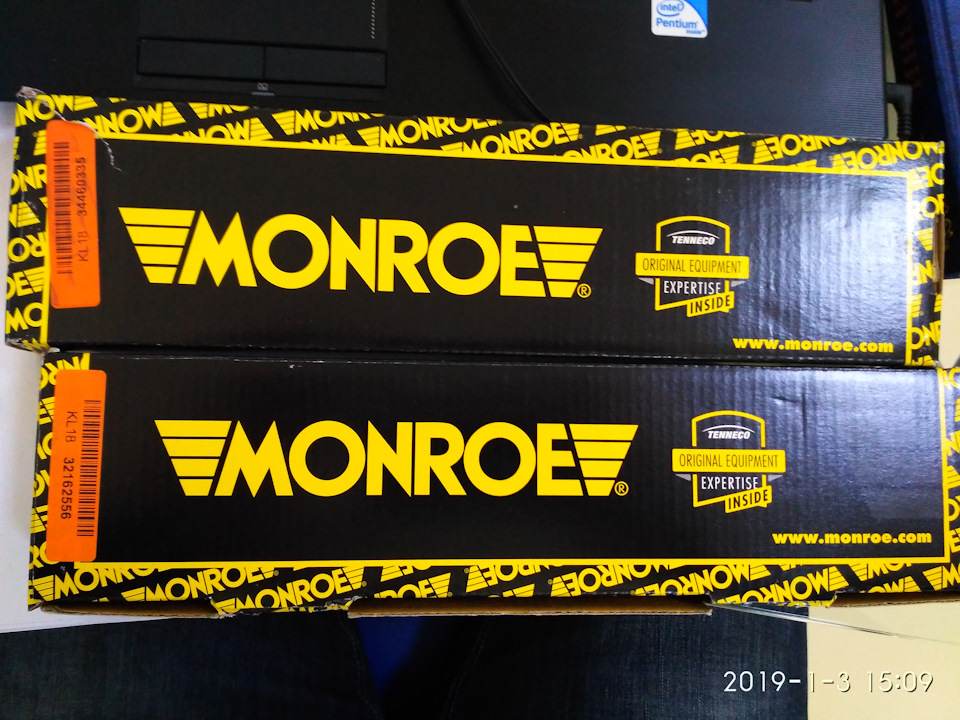 Стійки стабілізатора MONROE L24603 або Левам м'яса не доповідають 1