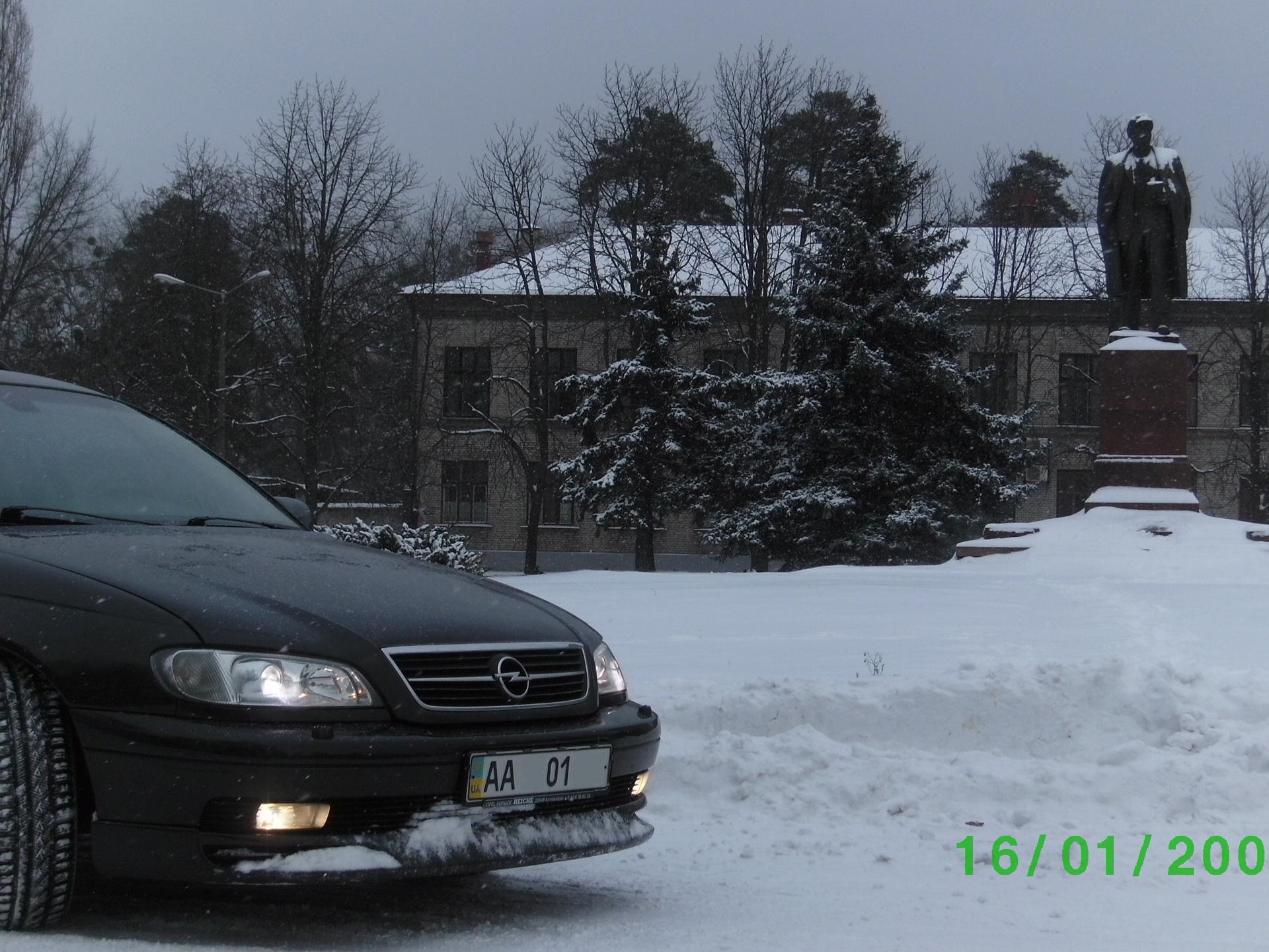Перше бойове хрещення гуми ... Перший зимовий Фотосет ... 3