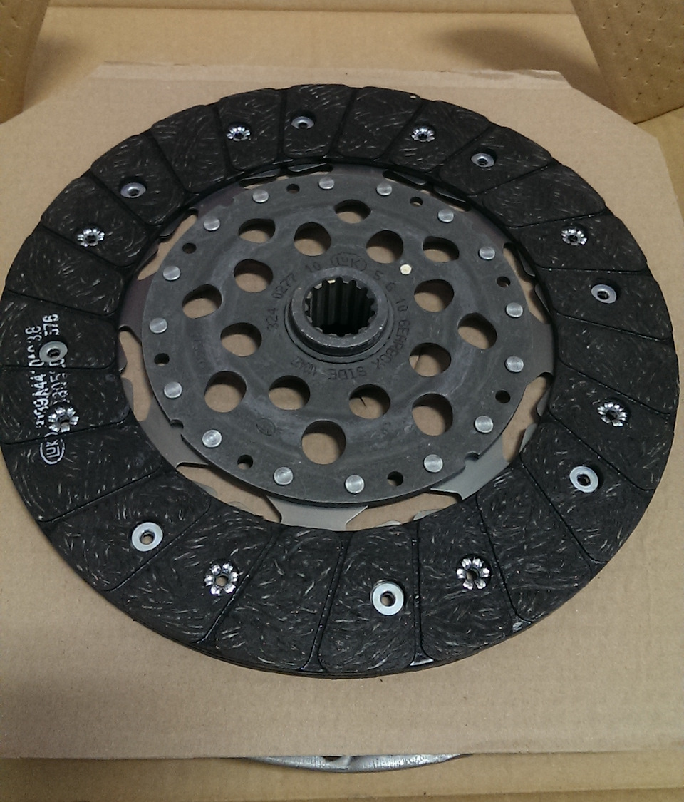 Нове Зчеплення Omega 2.2DTI - LUK 624310009 2