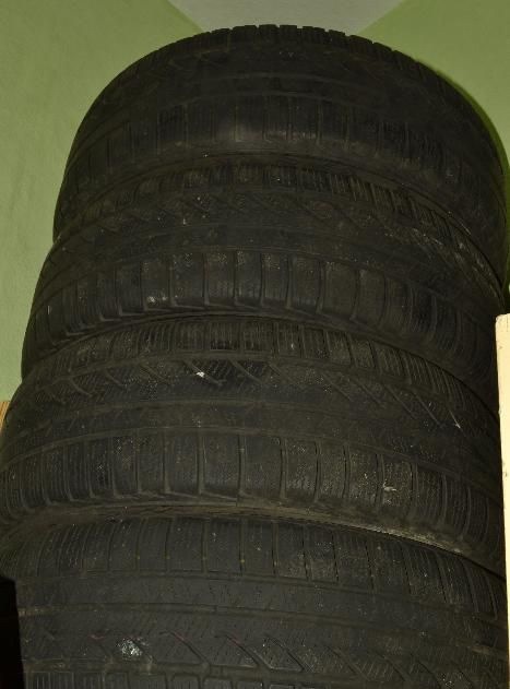 Продам Continental ContiWinterContact 205x60xR16 зима 3
