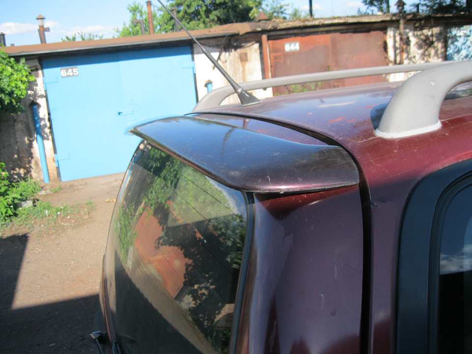 Спойлер Irmscher на Opel Omega A Caravan. 2