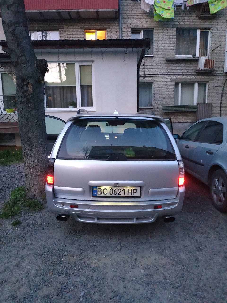 M57 з вихлопом на дві труби 🙃 2