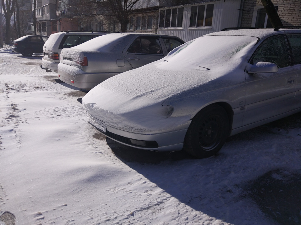 Omega Aston Martin чи щось таке))) 4