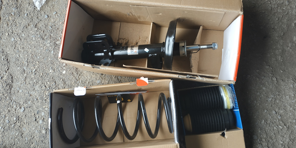 Заміна передніх стійок 4
