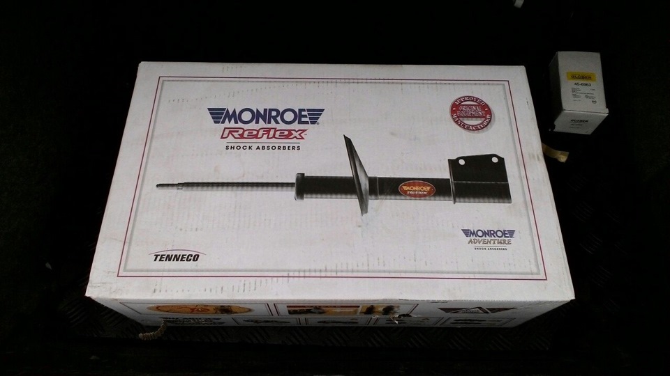 Огляд передніх амортизаторів Monroe Reflex E4508 (для машин з великими моторами) 1