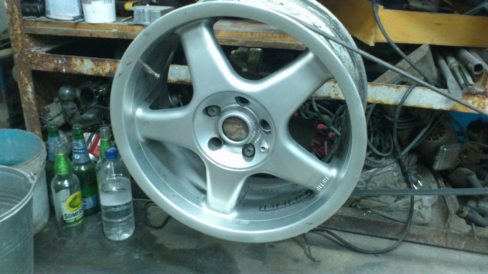 BORBET R17 8J 5\110 ET35 C гумою 5