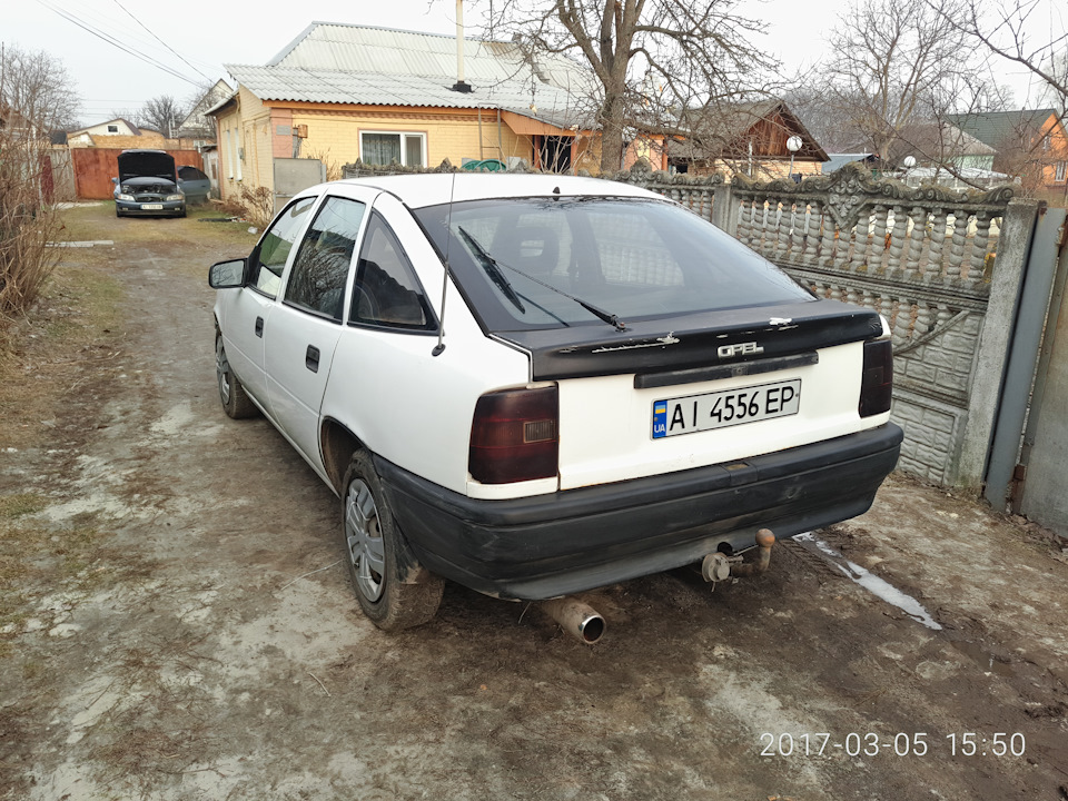 Друг продає ОВА 1990 3