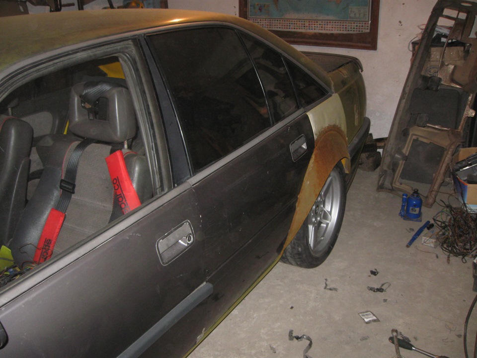 Alutec M (дизайн Schnitzer type1) R17 8J ET10 3