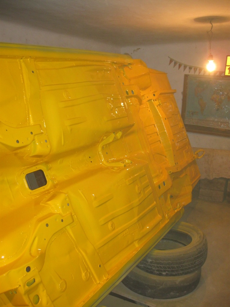 Днище пофарбоване. 3