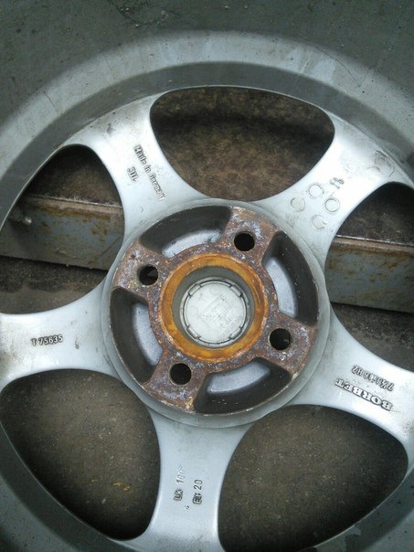 Продам диски BORBET 4*100 R16 4