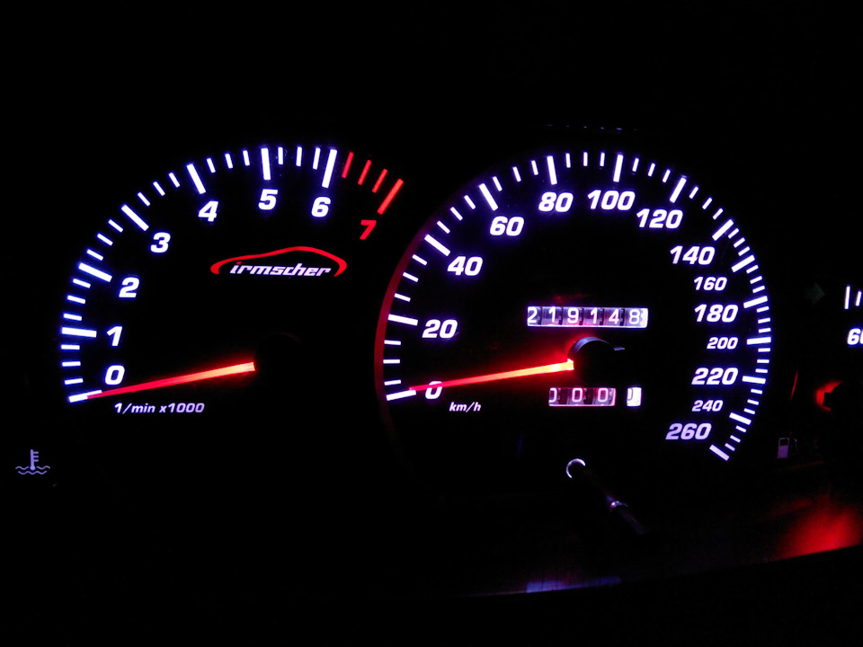 Панель на Opel Omega b 3.0 литра 4