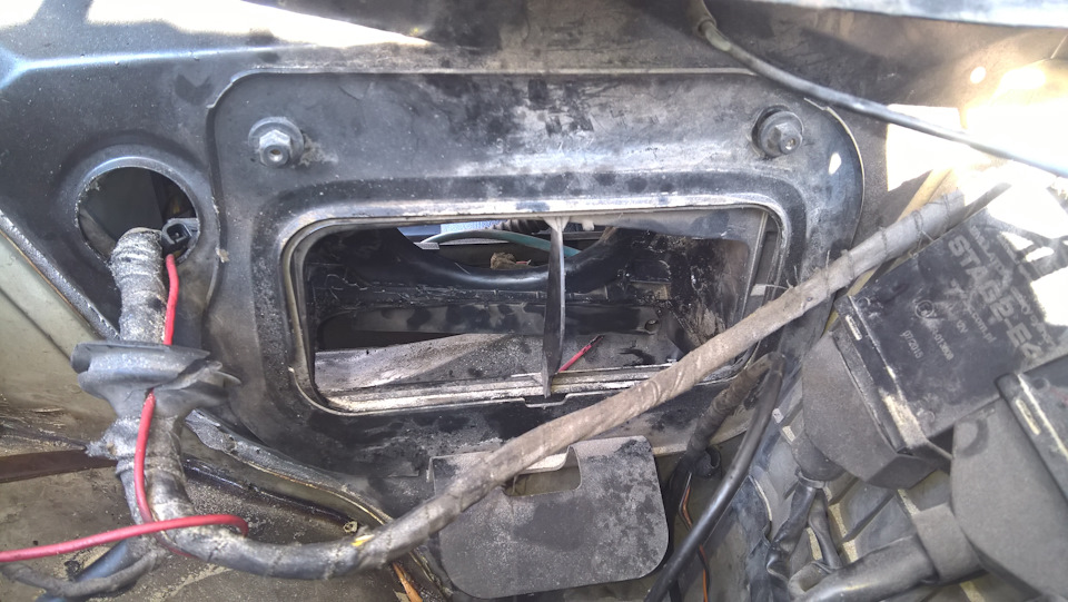 Заслінка рециркуляції повітря (є питання щодо глюків) 2