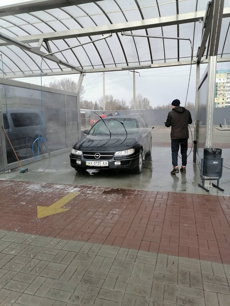 Вийшло сонце, дорога висохла, час на мийку. 4
