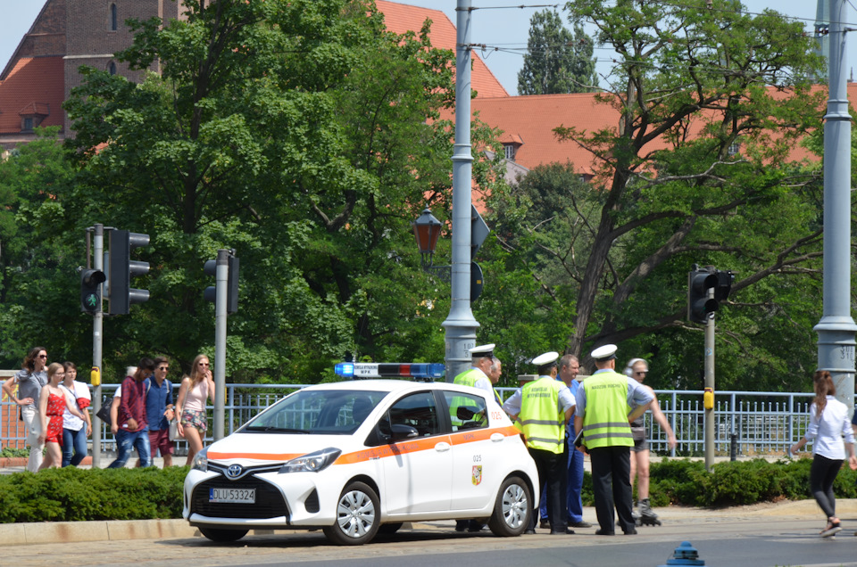 Катаємося на Омезі Польщею 1
