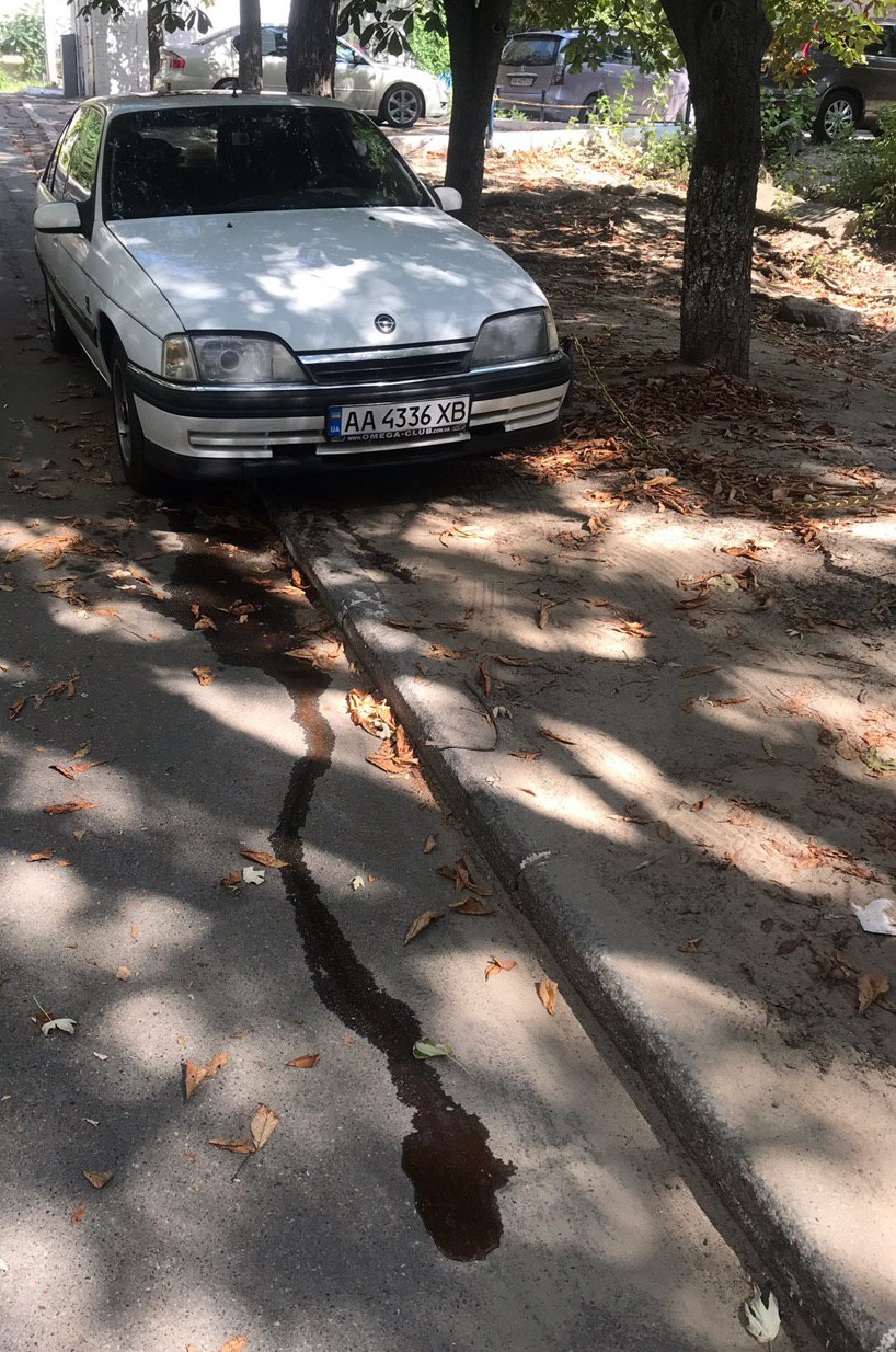 Кришка радіатора. Тиск 3