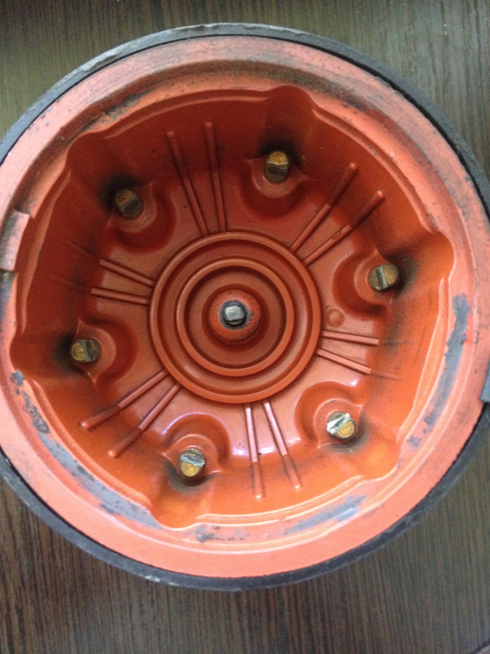 Кришка трамблера 3