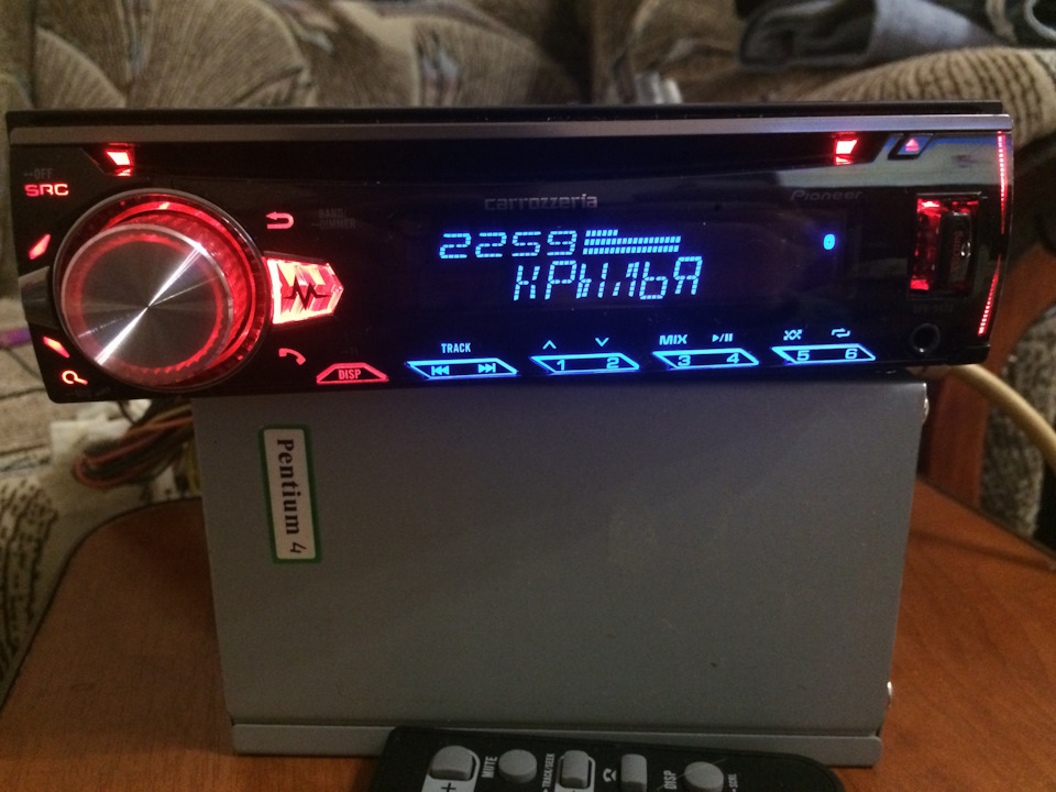 Carrozzeria DEH-5400 від Pioneer 3