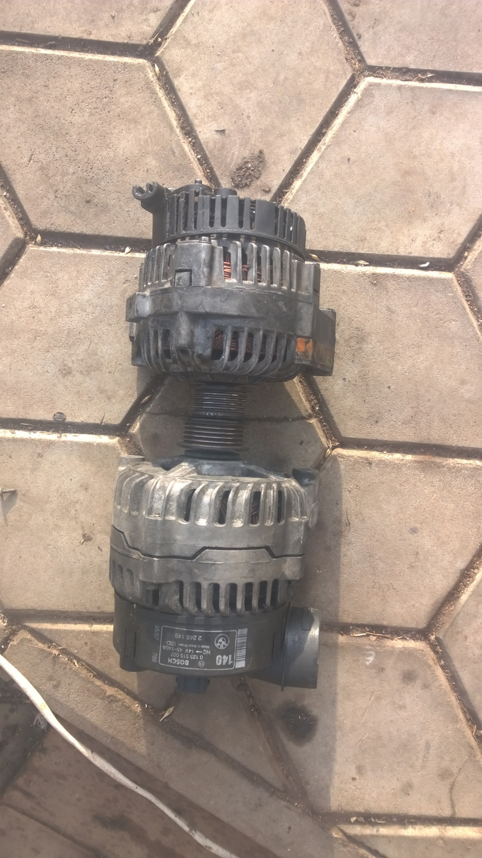 Заміна генератора valio 105A на BOSCH 140A omega b 1