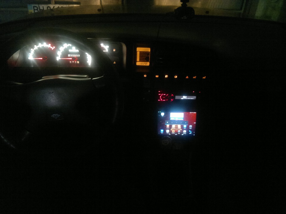 GPS, DVD, планшет як альтернатива мафону. 1