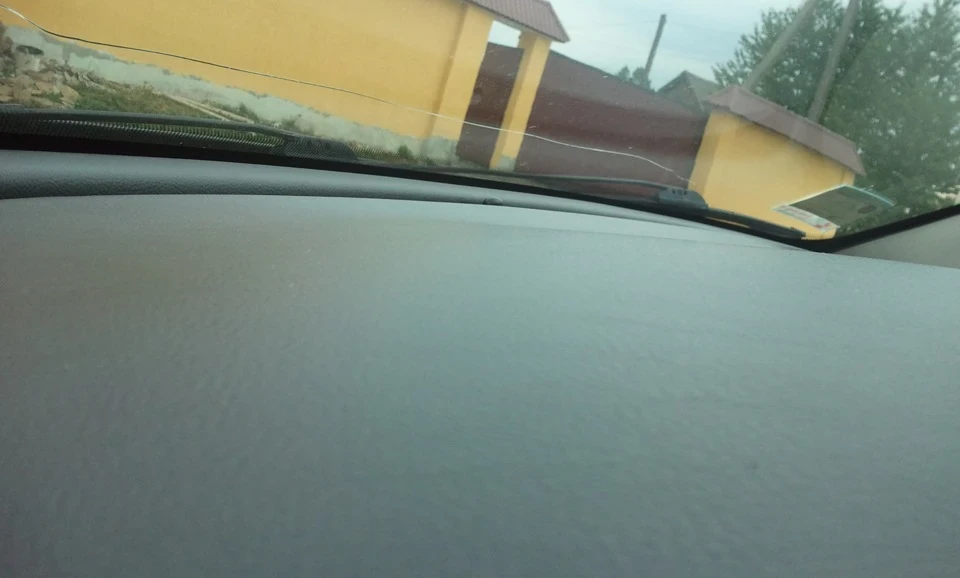 Нове антивідблискове лобове скло Sekurit