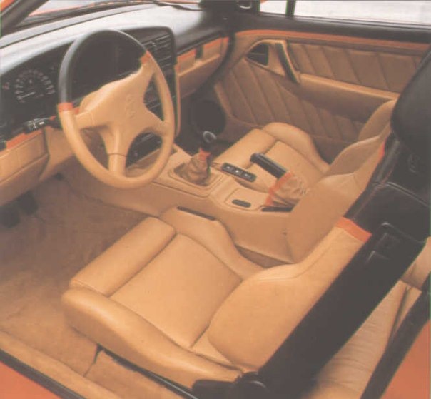 Opel Omega (A) або BMW 5-ї серії (Е34) 3