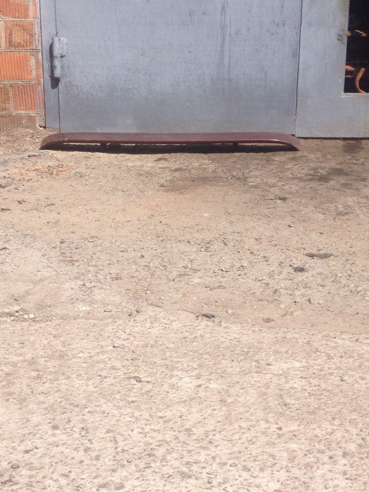 Продам спойлер Опель Омега 3000 3