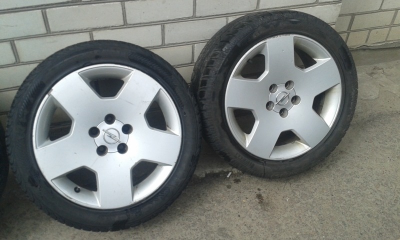 Продам литі диски R17 5*110 7.5J ET39 3
