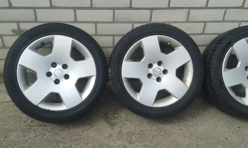 Продам литі диски R17 5*110 7.5J ET39 2