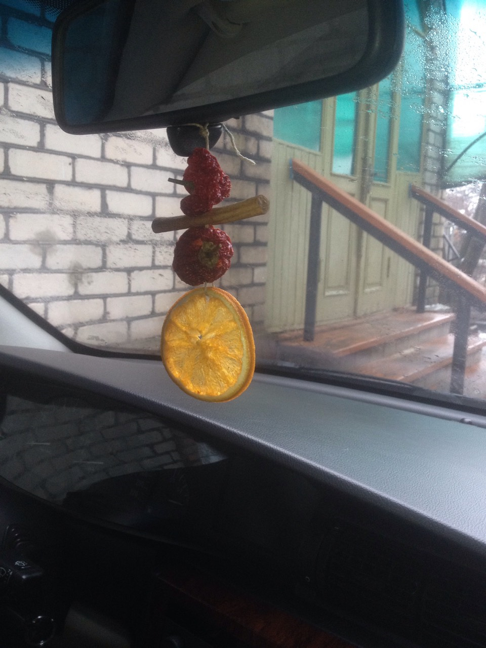 Натуральний ароматизатор у салон 1