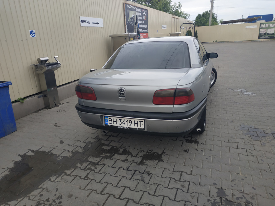 Омега продана з 1 перегляду... 3