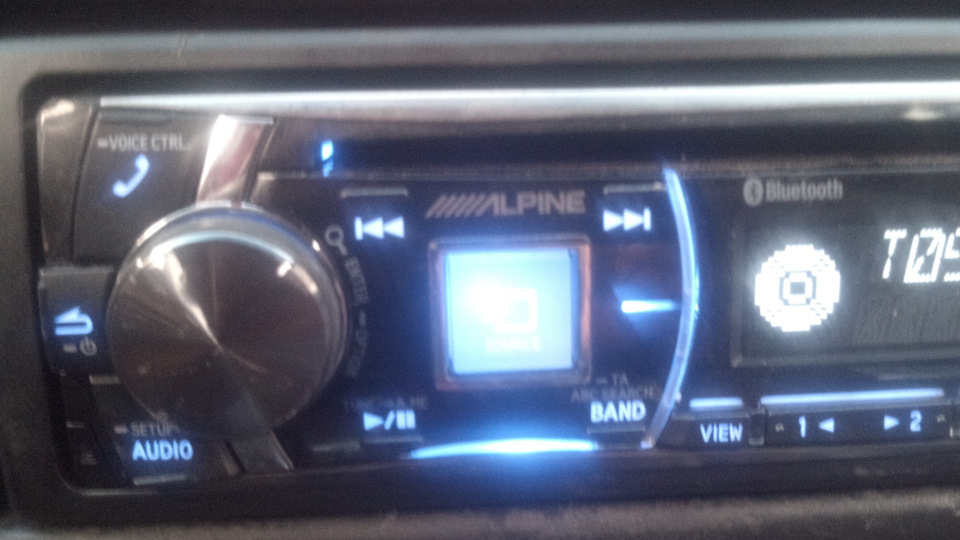 ALPINE CDE-177BT 3