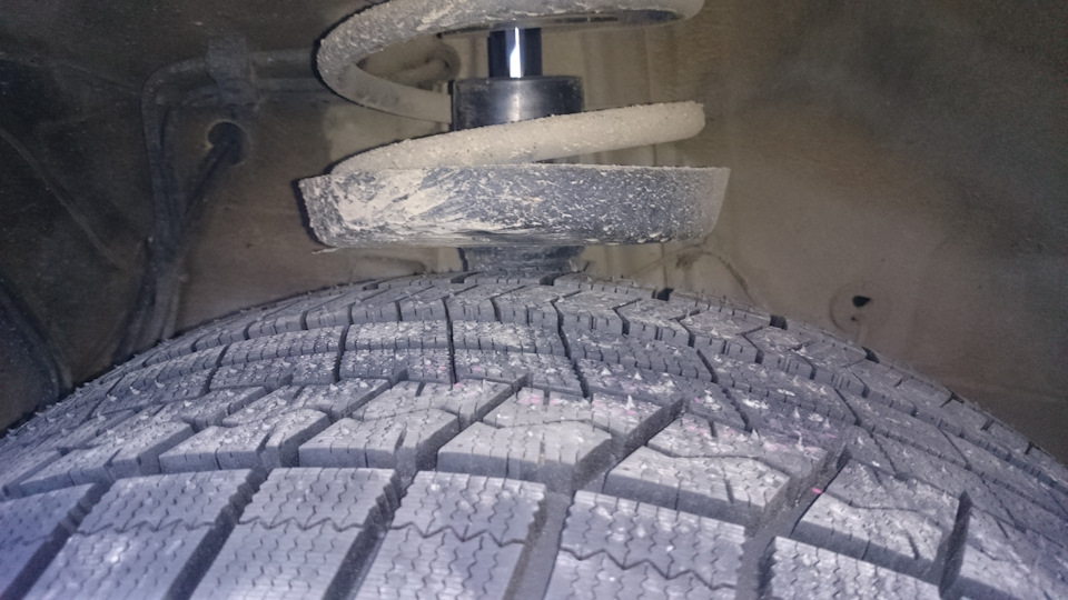 Bridgestone Blizzak VRX 225/50/R17 5