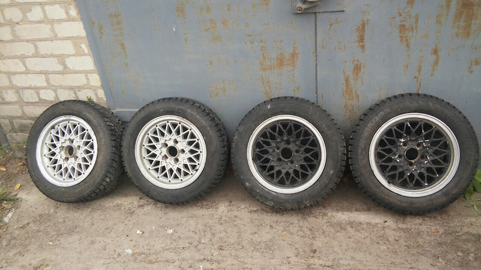 Прикупив гуму на зиму Hankook I Pike 195 60 r15 2