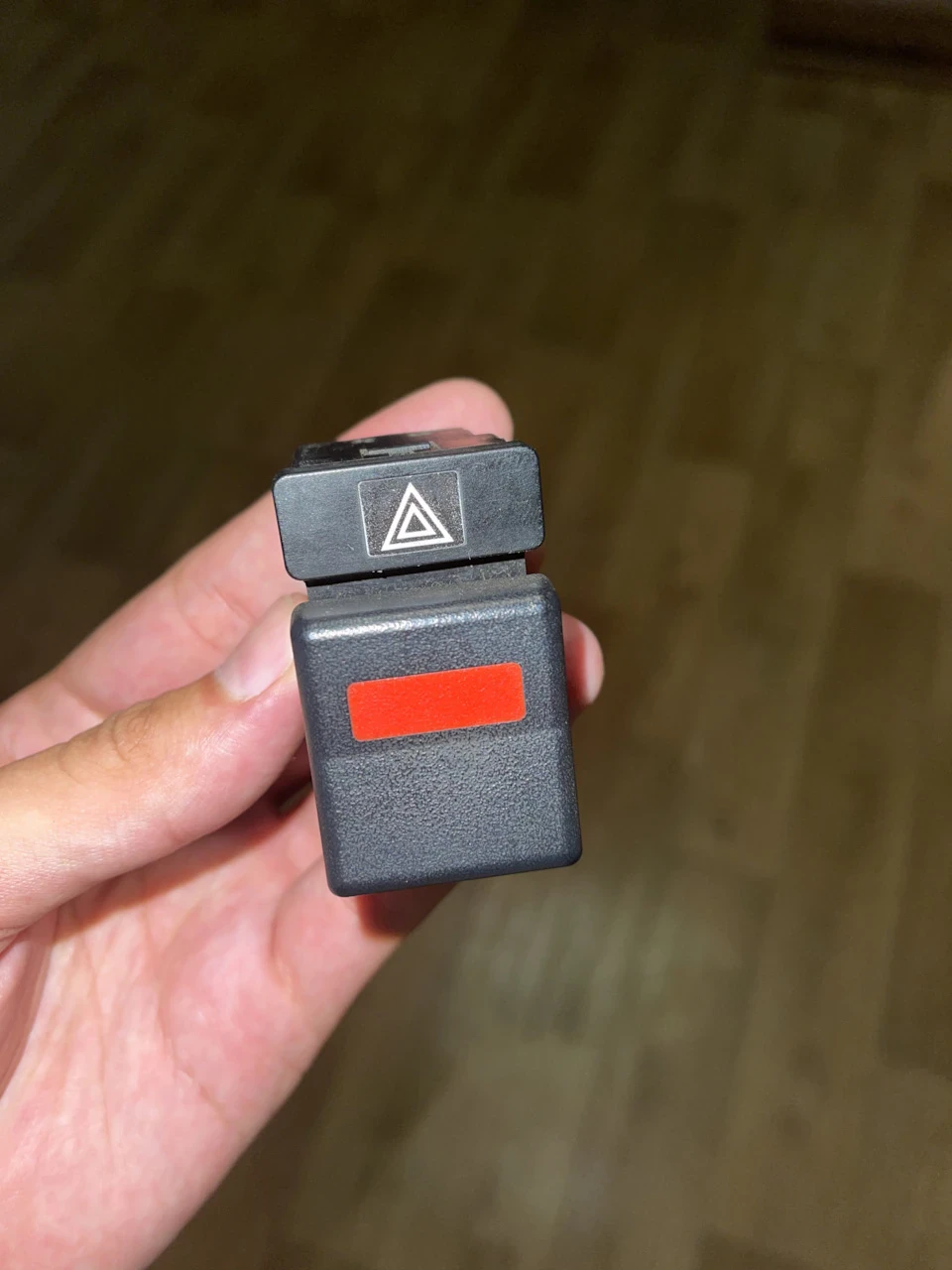 Продам кнопку аварійку на Омезі