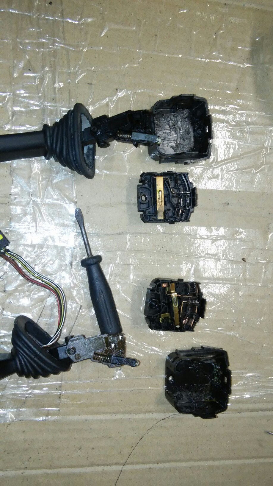 Ручка перемикання переривчастого режиму двірників від Омеги Б до ООА 2