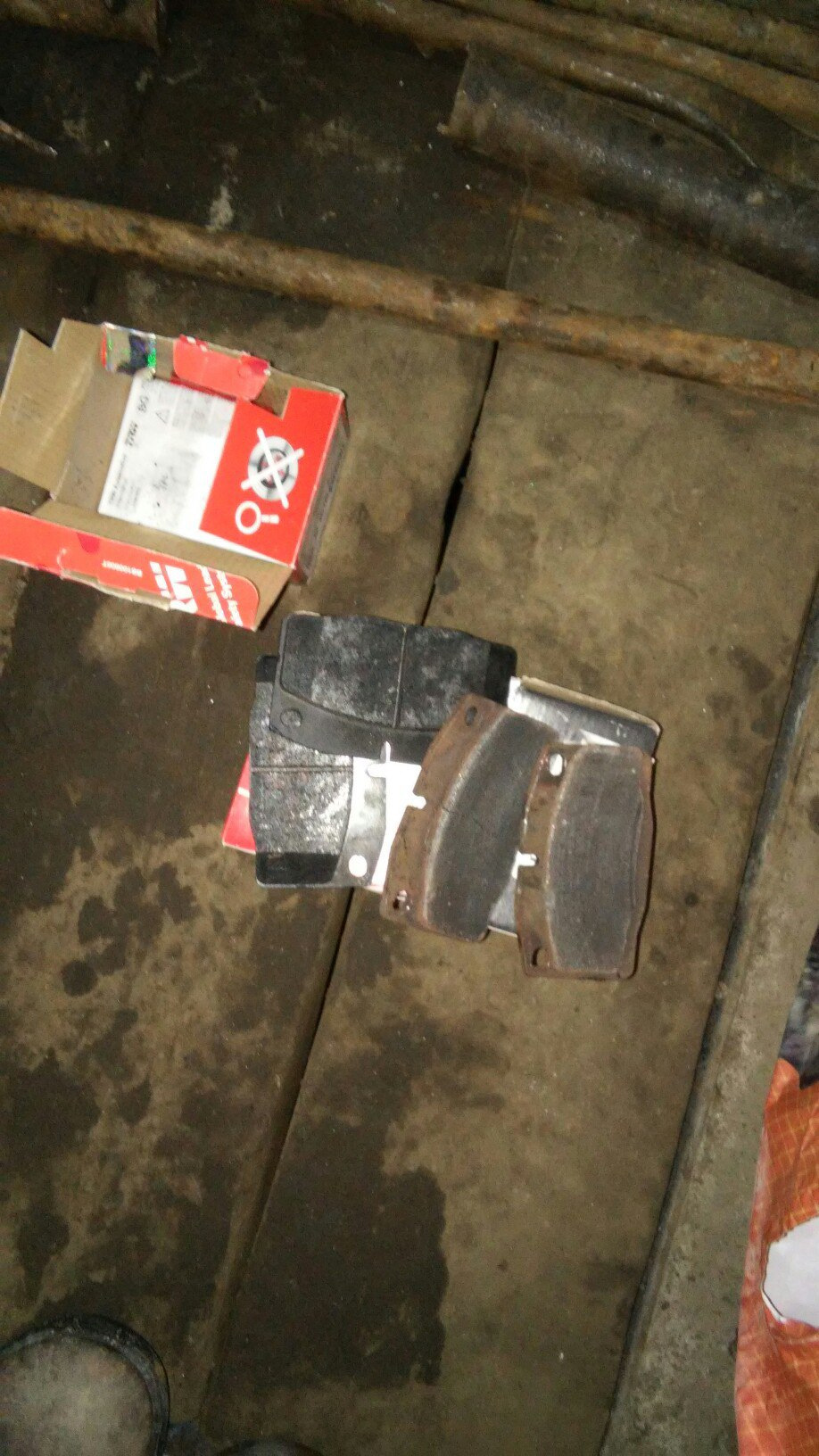 Заміна гальмівних колодок Або повернення до життя Ручника) 2