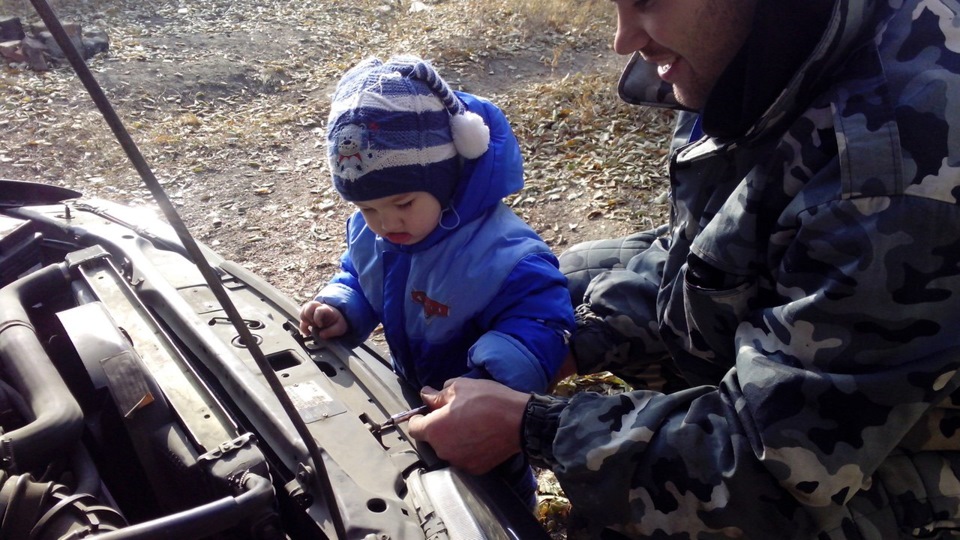 Оглядаюся. 2