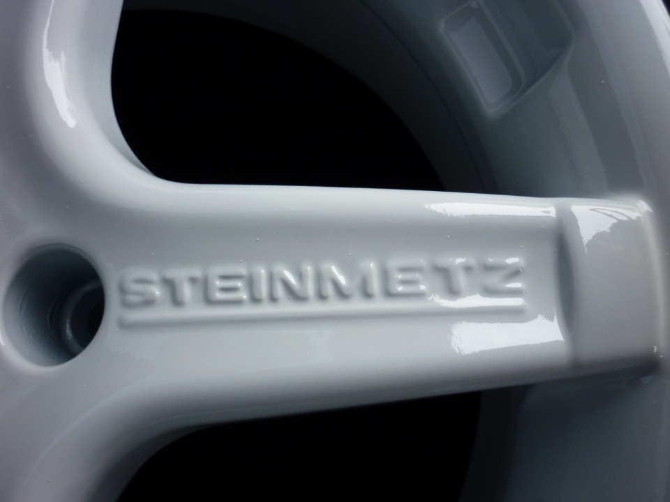 STEINMETZ R-17 тепер у білому. 2