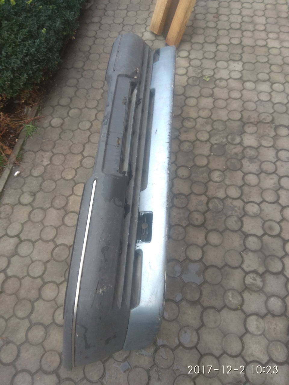 Продам накладку переднього бампера Irmscher 3