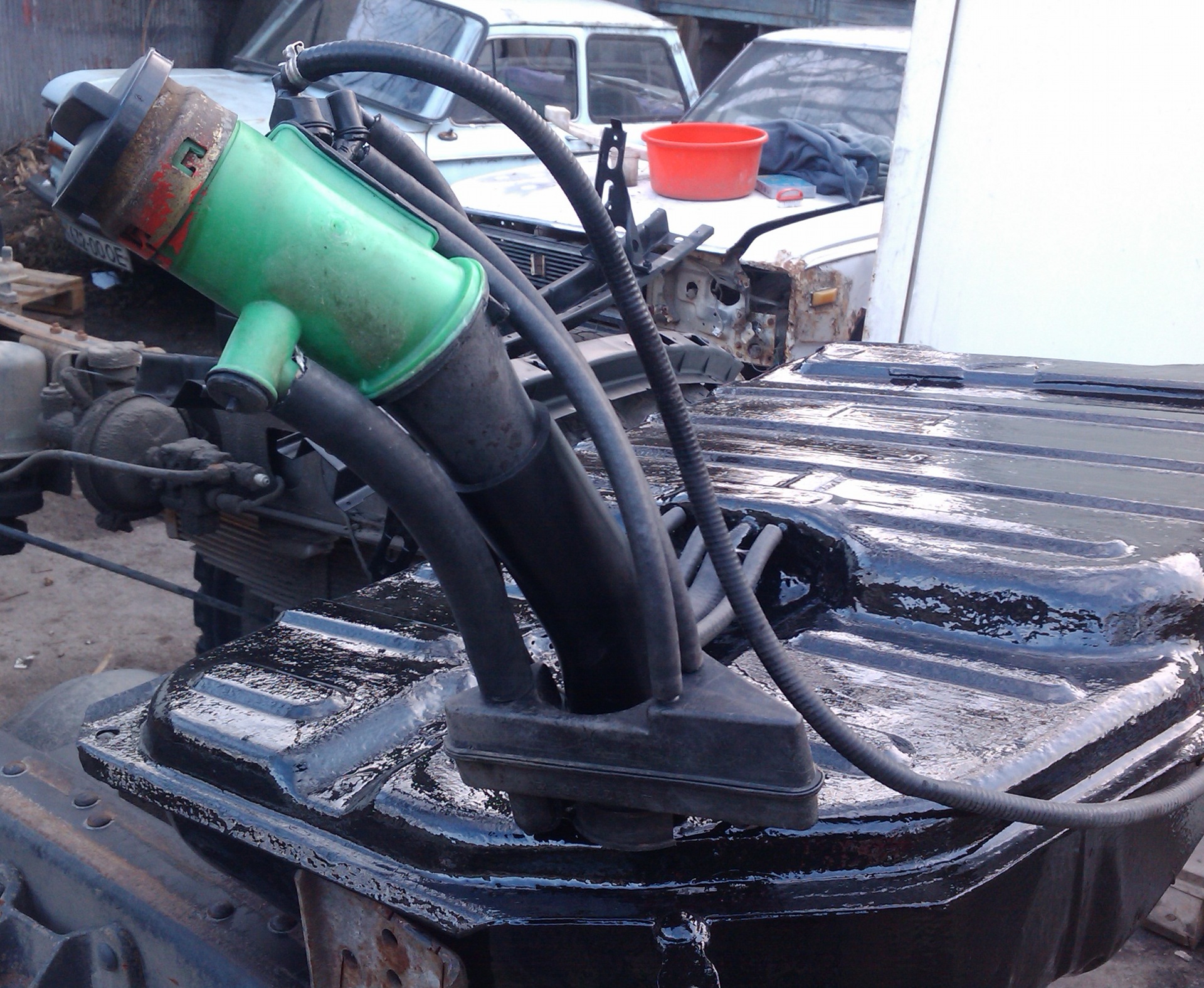 Fuel tank 2