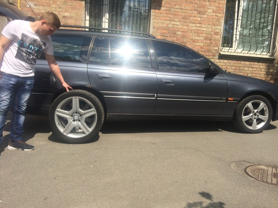 Тізер))) 1