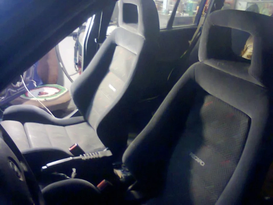 Встановлення сидінь RECARO та ЕСП