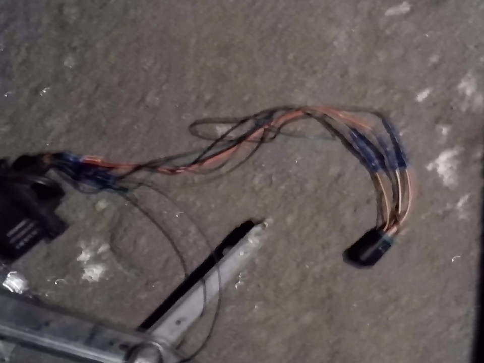 Установка ЕСП на передні двері 3