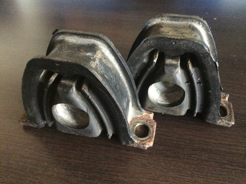 Rear_suspension_in_work 1