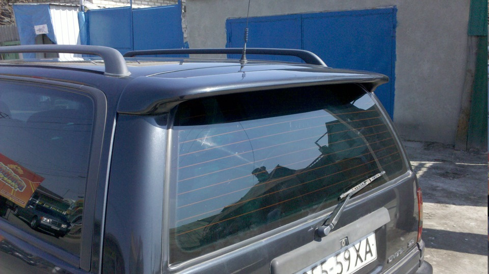 Шукаю спойлер на Opel Omega A Caravan 2