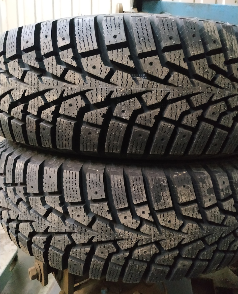 Зимова гума Maxxis ArcticTrekker NP3 + заміна масла 5